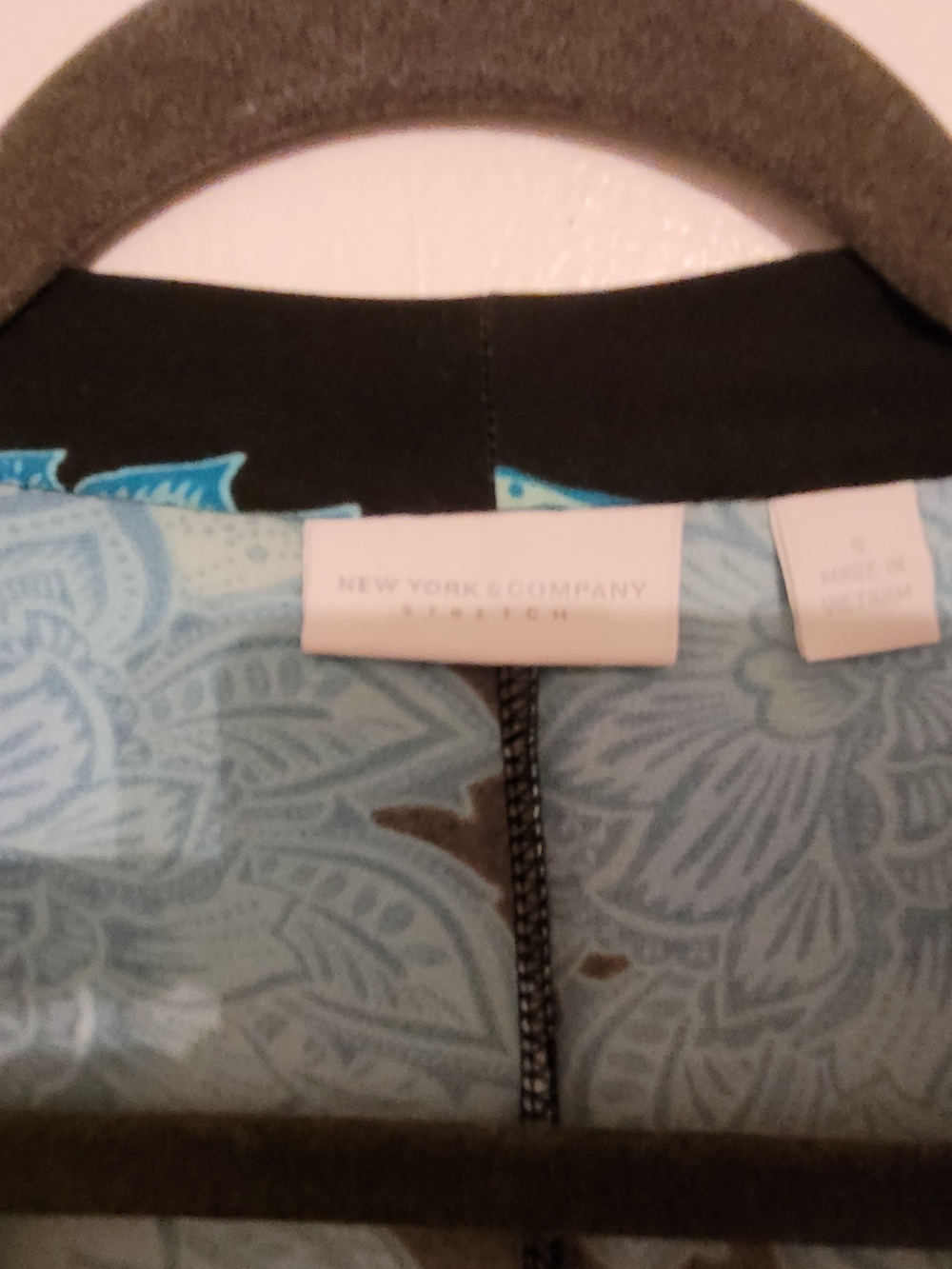 New York & Company Black Maxi Dress with Teal Floral Print - Picture 5 of 8